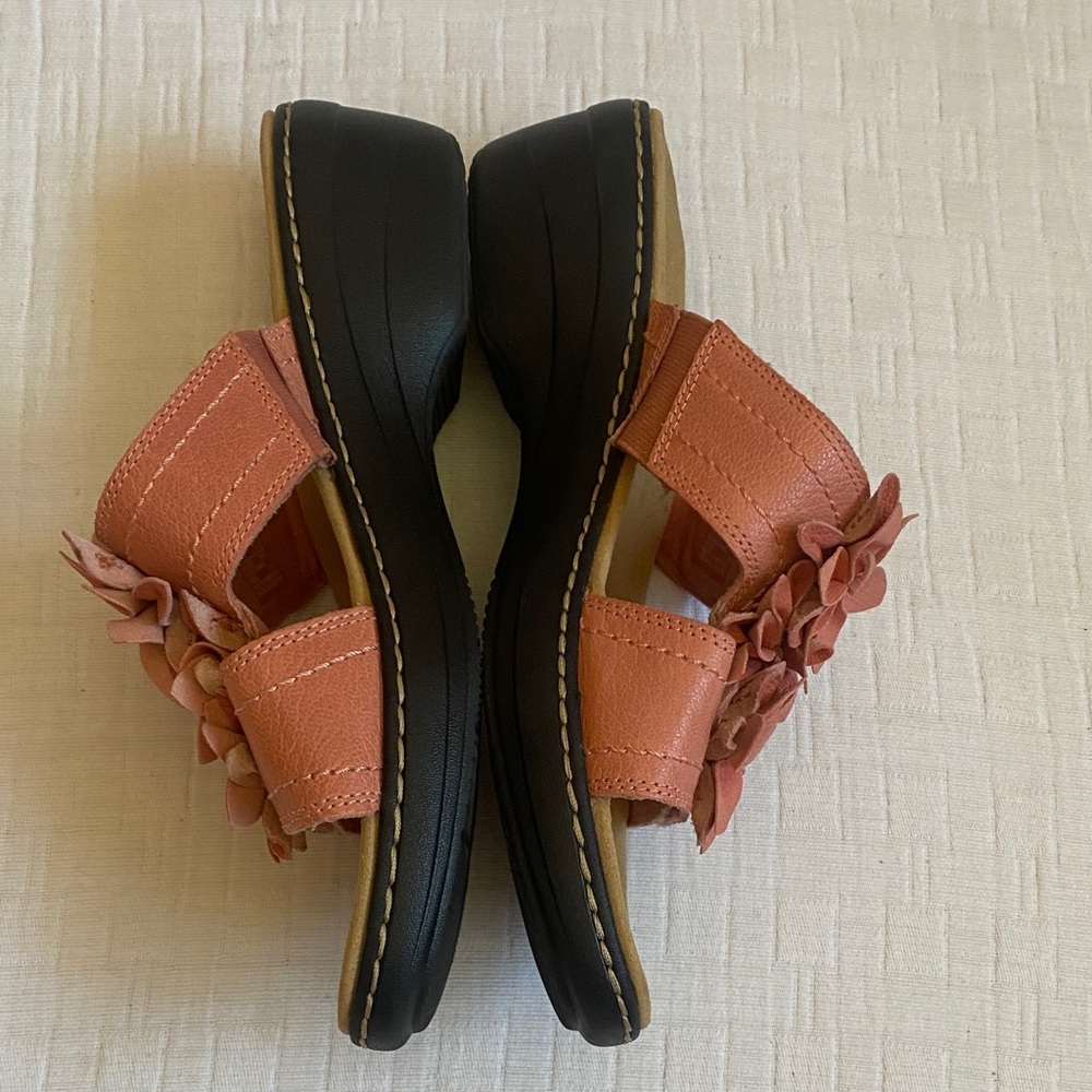 CLARKS  Pink Floral Double-Strap Slide Sandals - Picture 3 of 8
